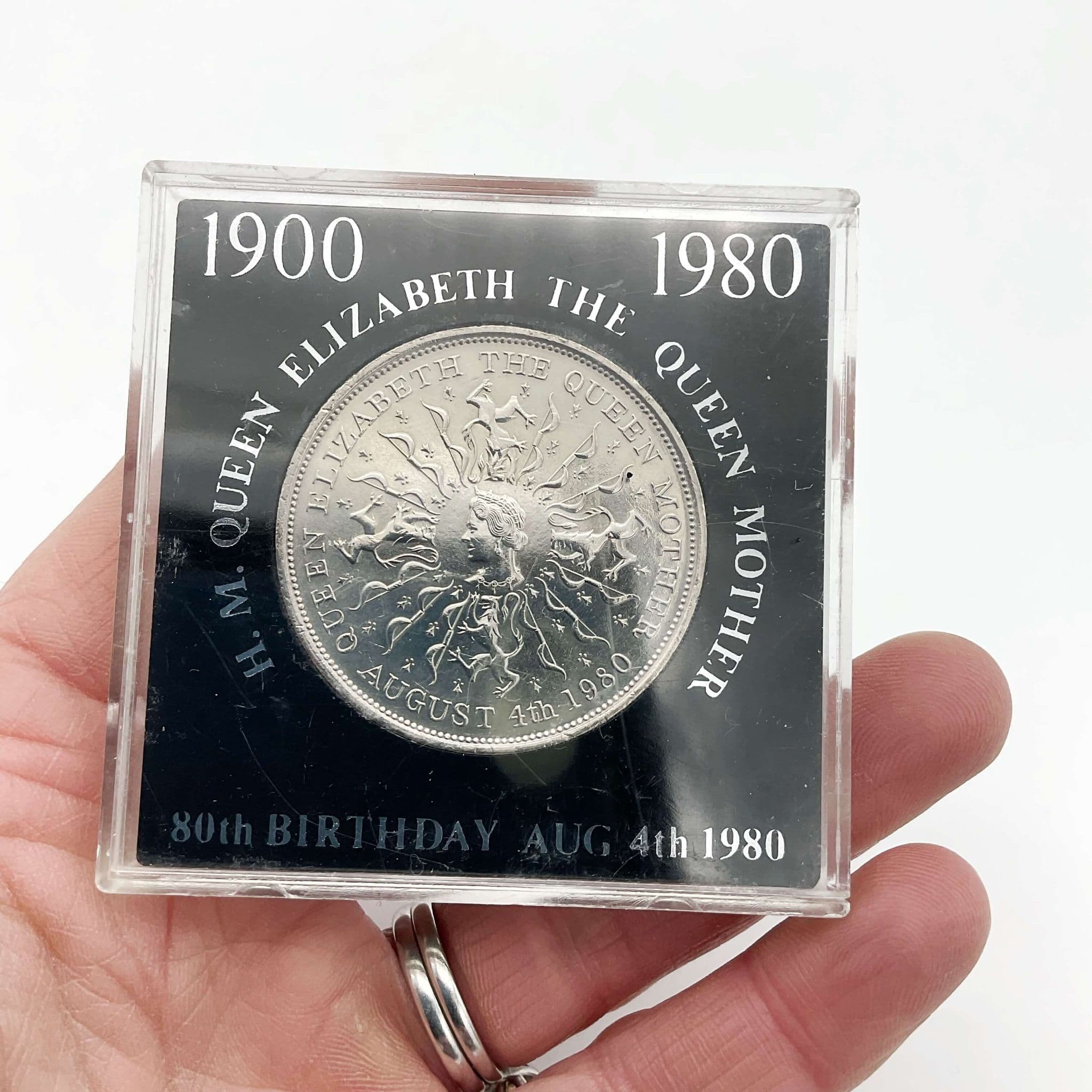 1980 Queen Mothers Birthday Commemorative Coin | Beeches Vintage