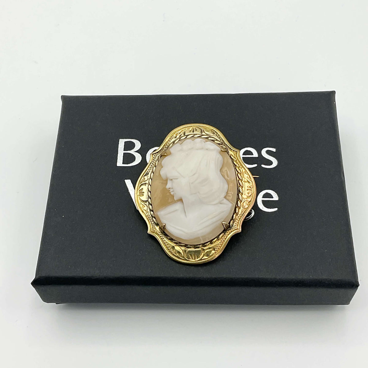 Antique Cameo Brooch - Beeches Vintage