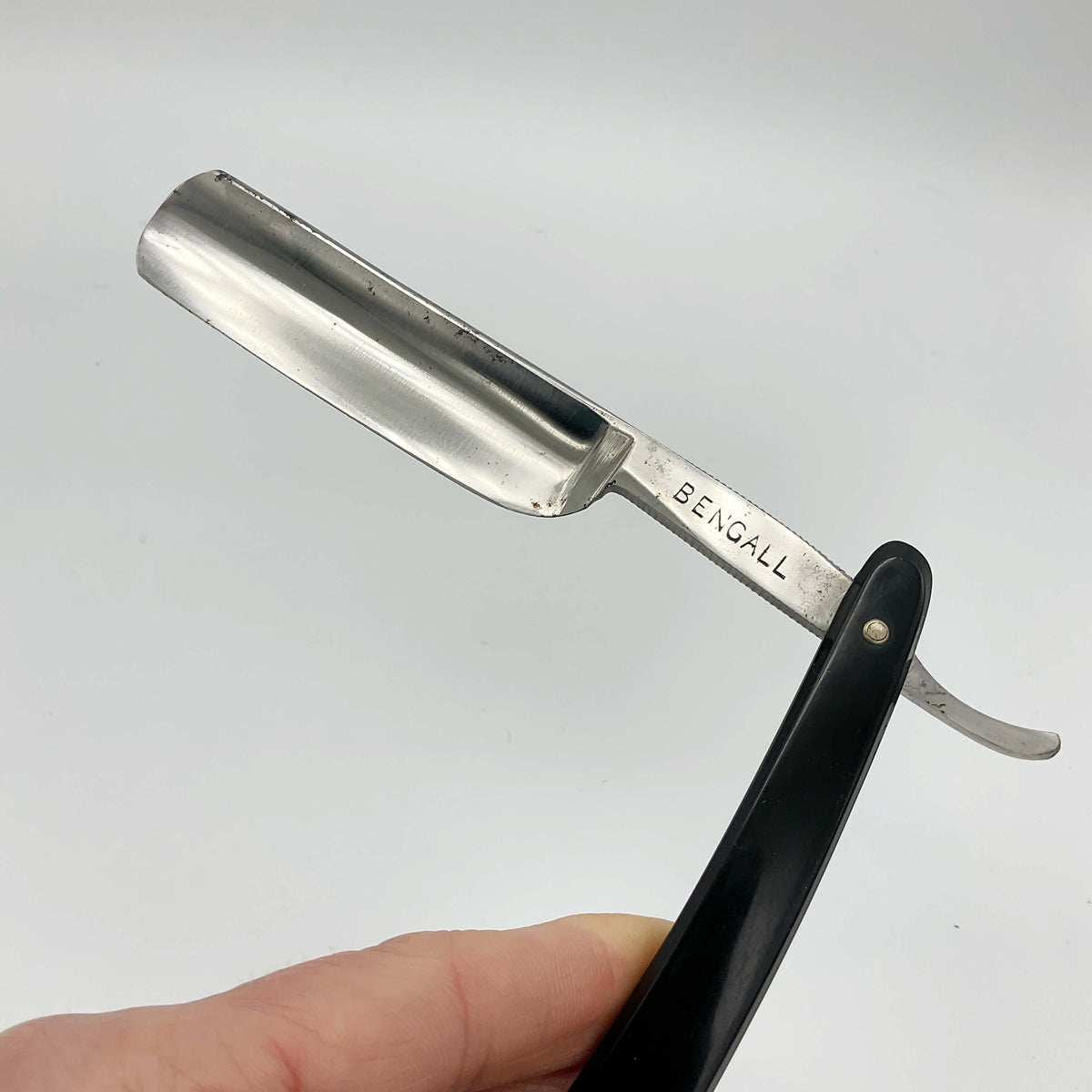 Bengall 1930s Straight Razor, TR Cadman & Sons