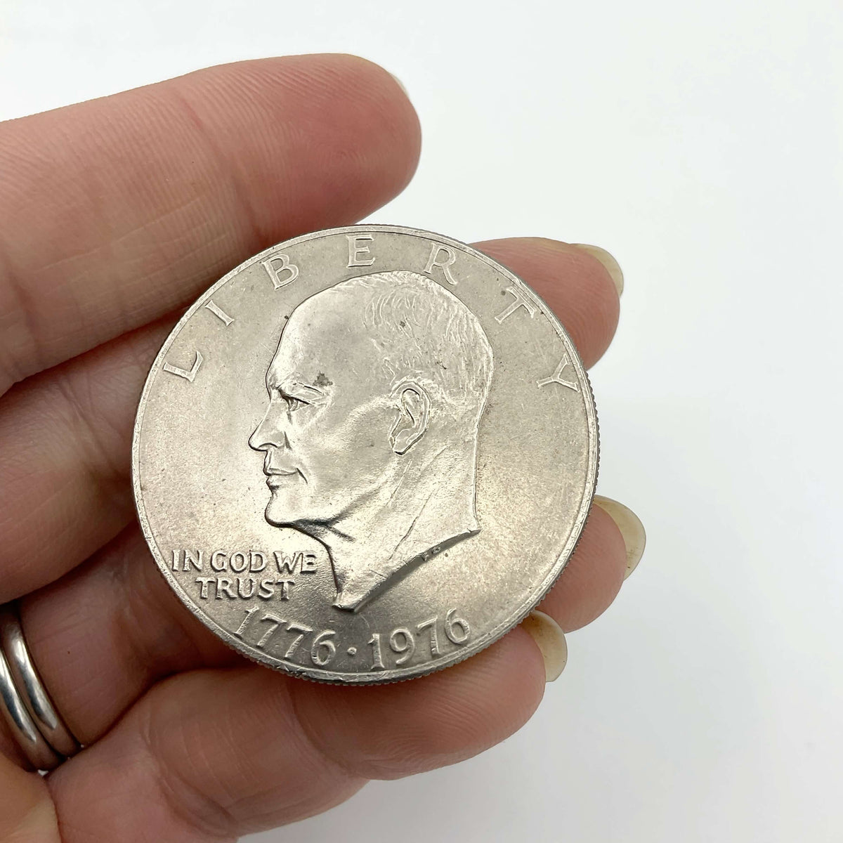 1976 Vintage Eisenhower One Dollar Coin