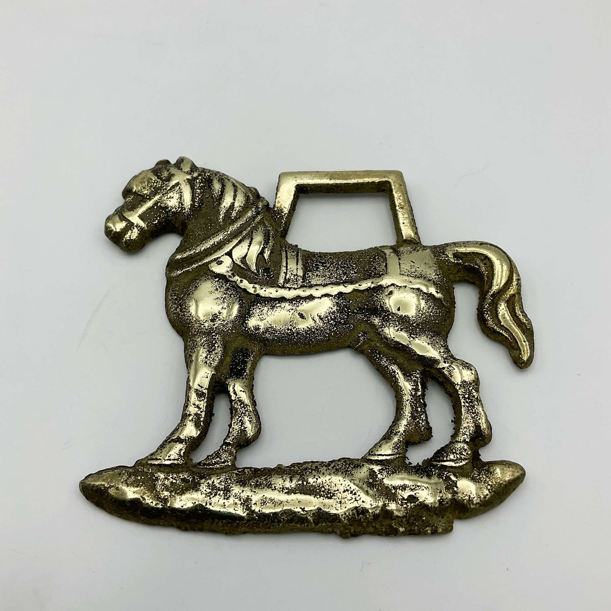 Antique Horse in Harness Horse Brass with detailed design, crafted by Beeches Vintage, showcasing vintage equestrian decor.