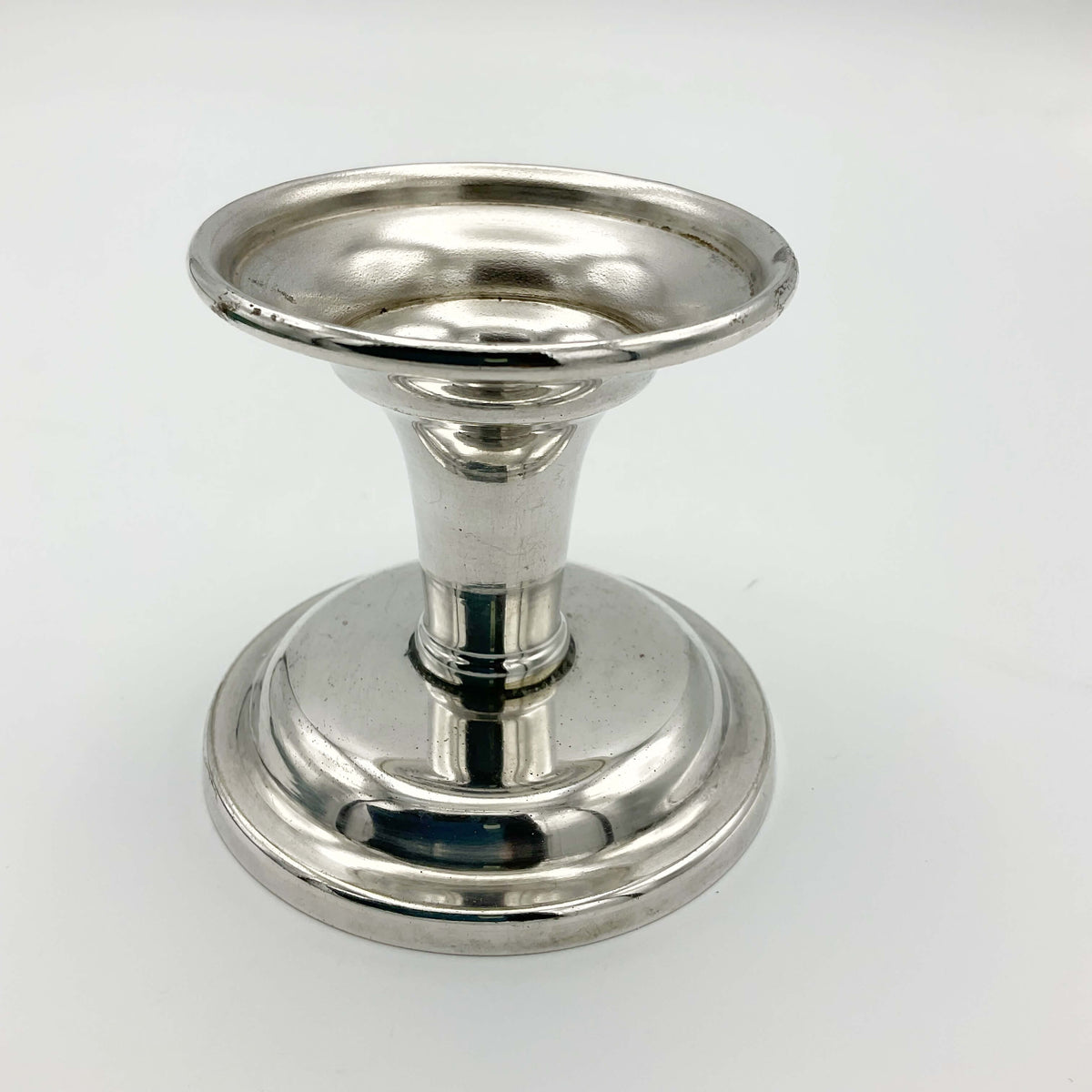 Vintage 1960s silver-plated candlestick holder by Beeches Vintage with ornate design and classic style.