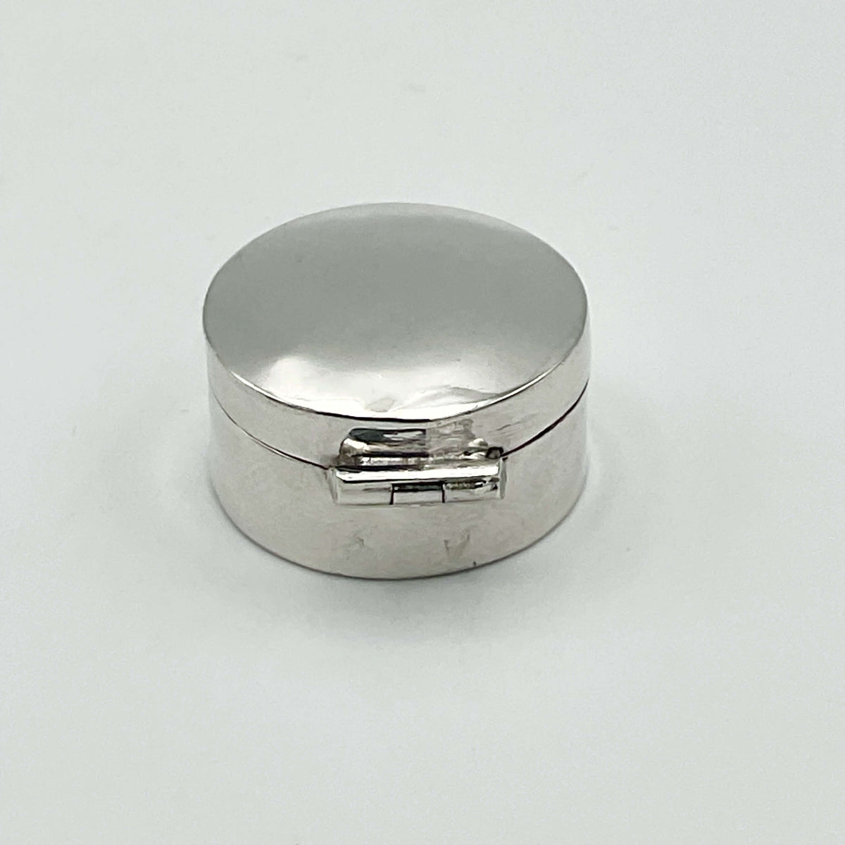 Round Silver Pill Box or Case - Beeches Vintage