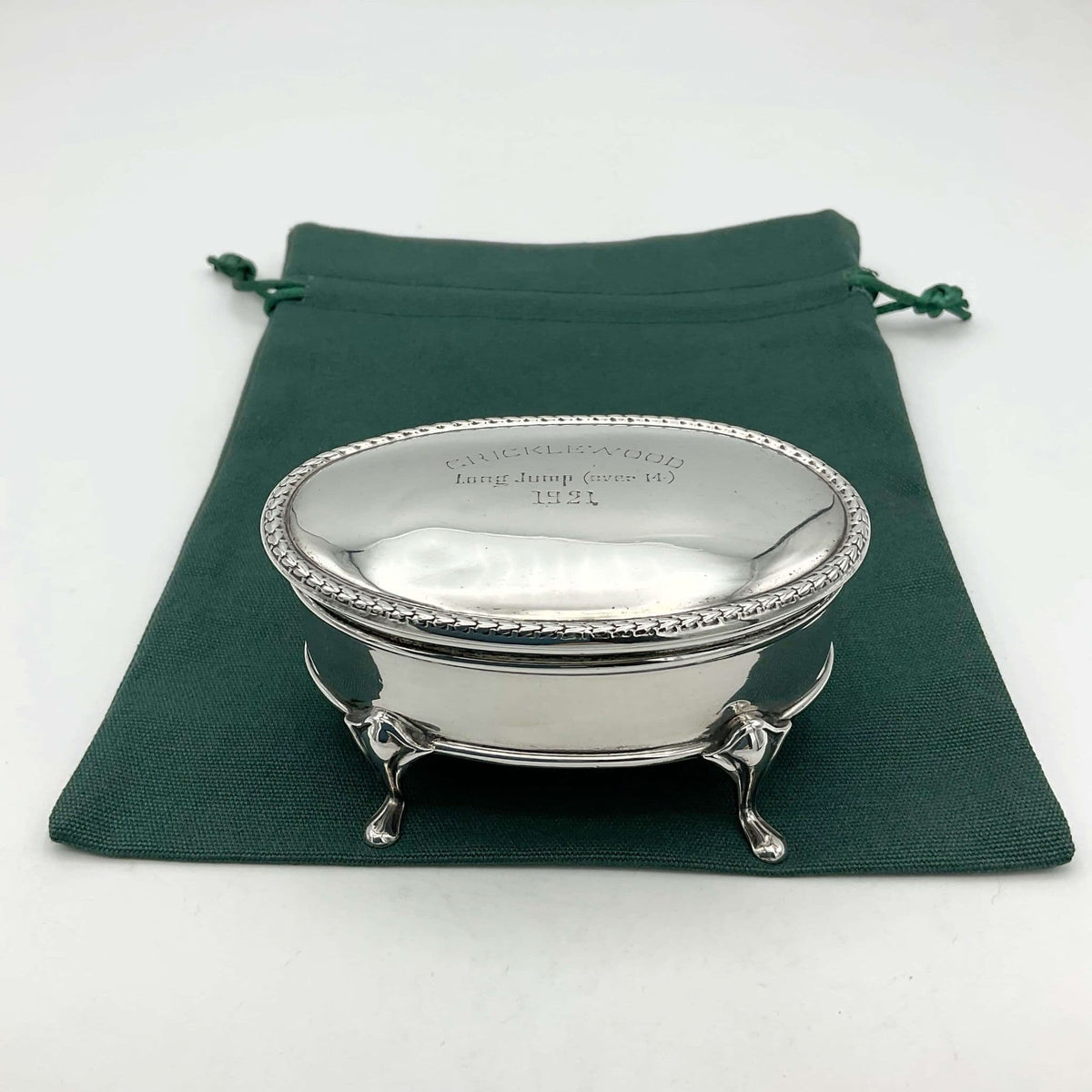 Vintage 1919 sterling silver jewellery box by Beeches Vintage with intricate engraved details and a classic antique design.