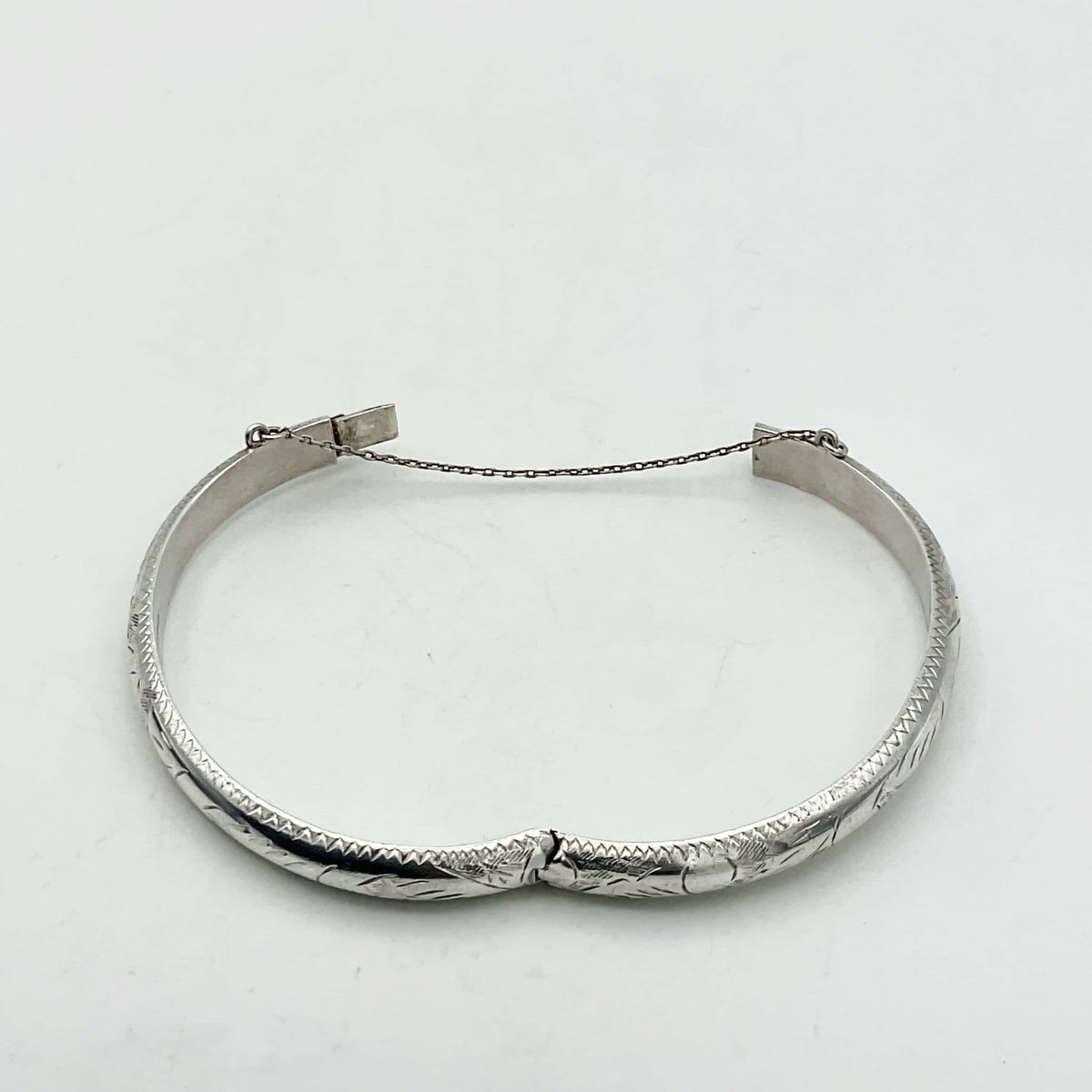 Silver Hinged Bracelet, 1997 Hallmarks - Beeches Vintage