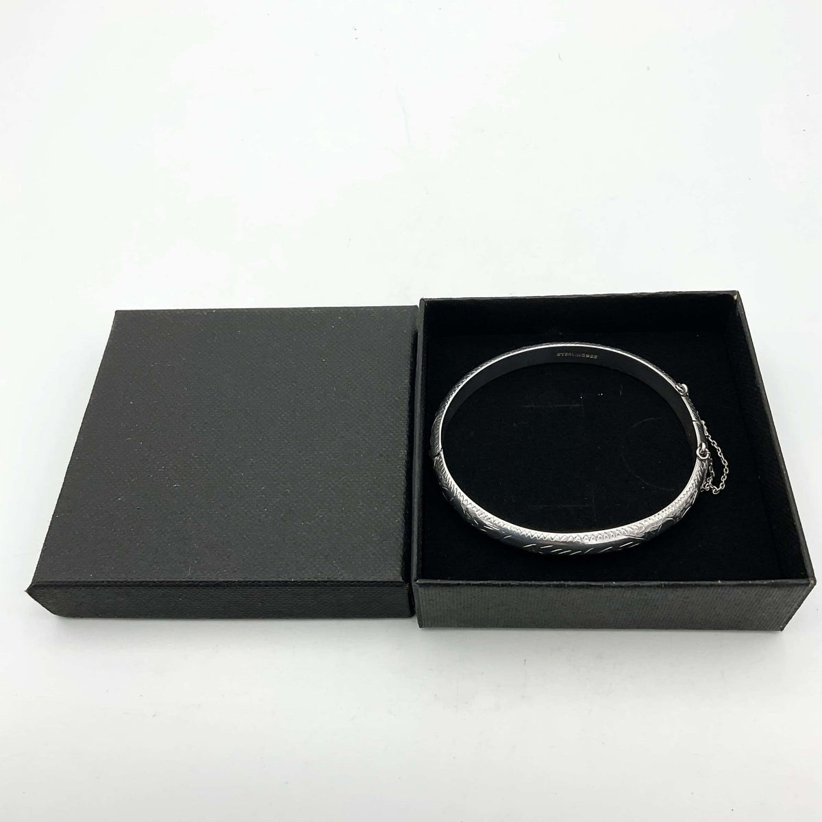 Silver Hinged Bracelet, 1997 Hallmarks - Beeches Vintage