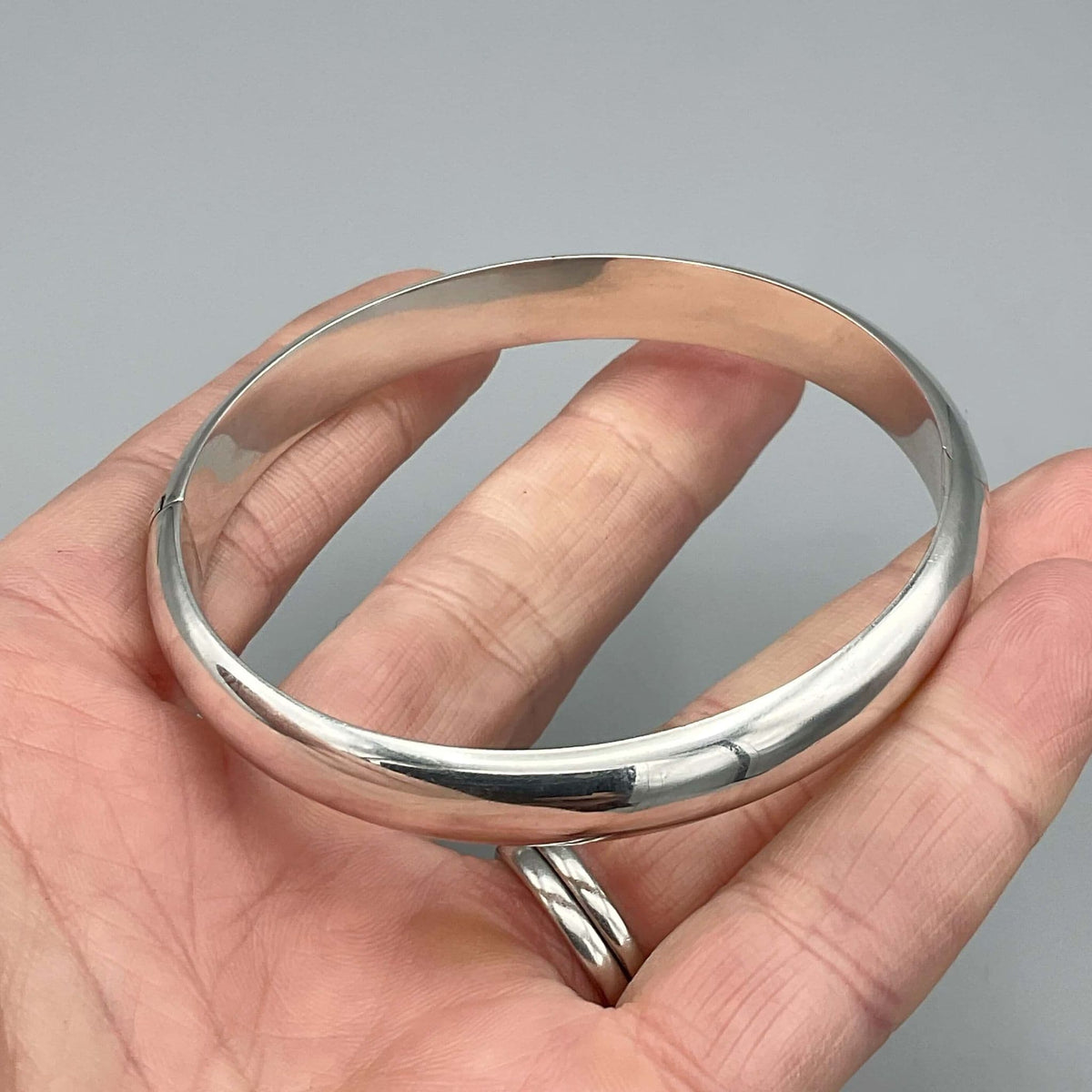 Sterling Silver Hinged Bangle Bracelet, 2009 Hallmark - Beeches Vintage