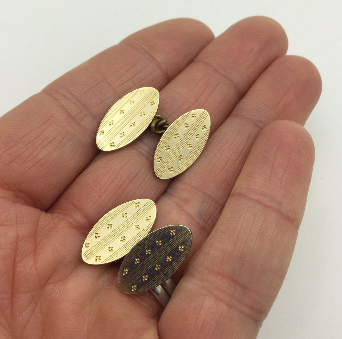 Vintage 1960s Gold Tone Chain Cufflinks - Beeches Vintage