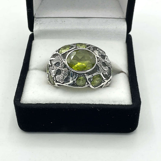 Peridot Green Silver Ring - Beeches Vintage